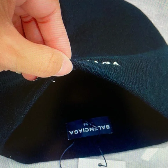 Balenciaga Black Knit Beanie - Picture 2 of 4